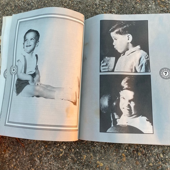 The Official Robby Benson Scrapbook - Picture 8 of 11